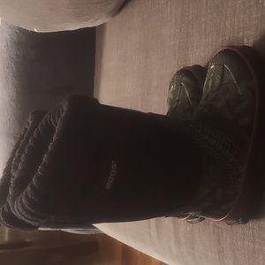 Bogs boots with sock insert, kids size 12, black w gray accents